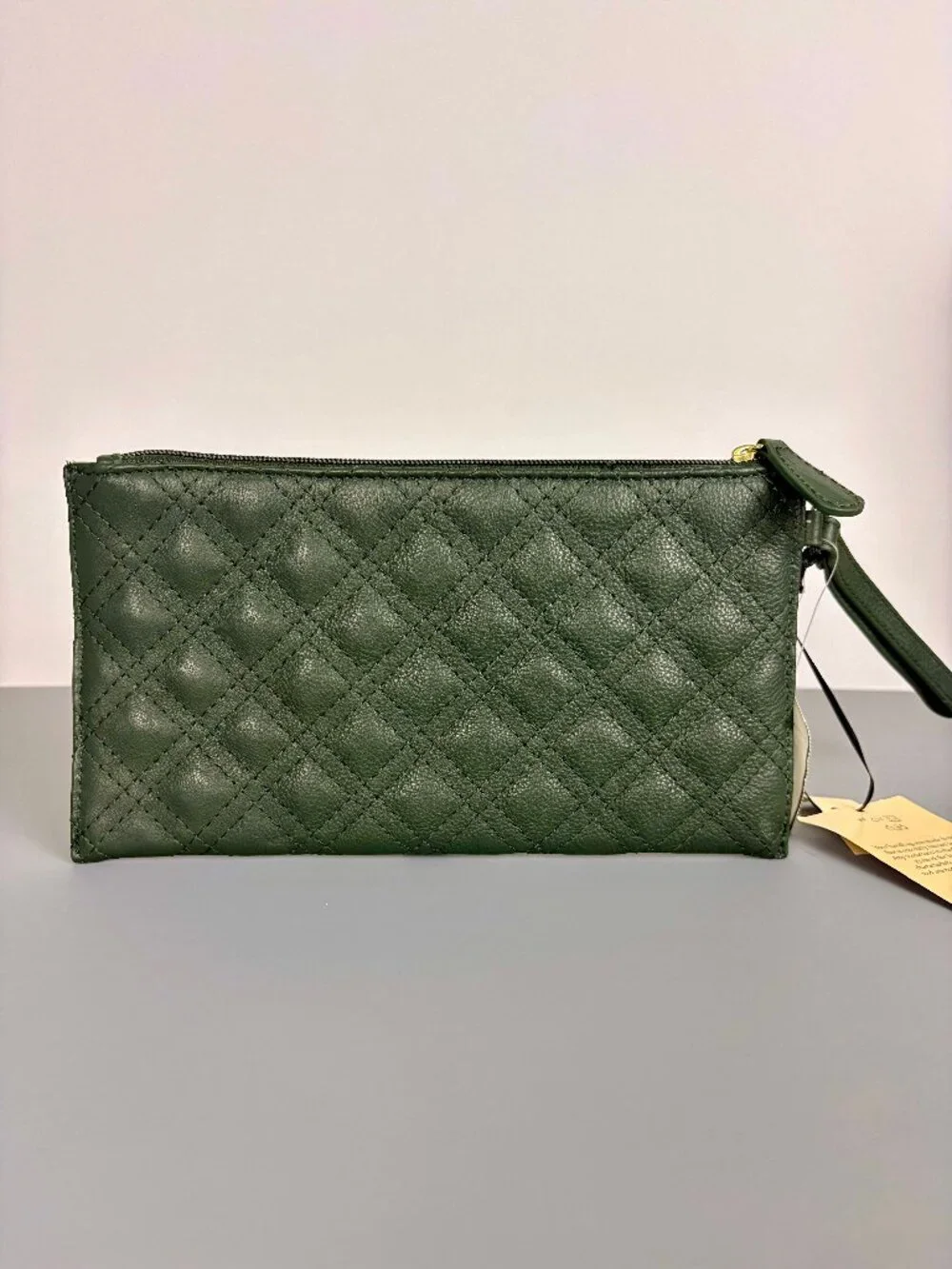 Emma Fox Genuine Leather Quilted Wristlet Clutch Pine Green NWT Zip Pouch - Picture 2 of 10